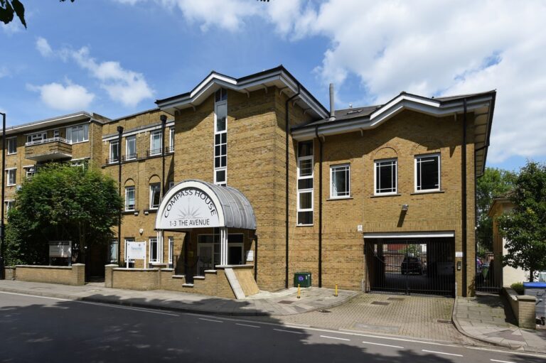 Office Investment Sold on Behalf of Private Clients in Southampton