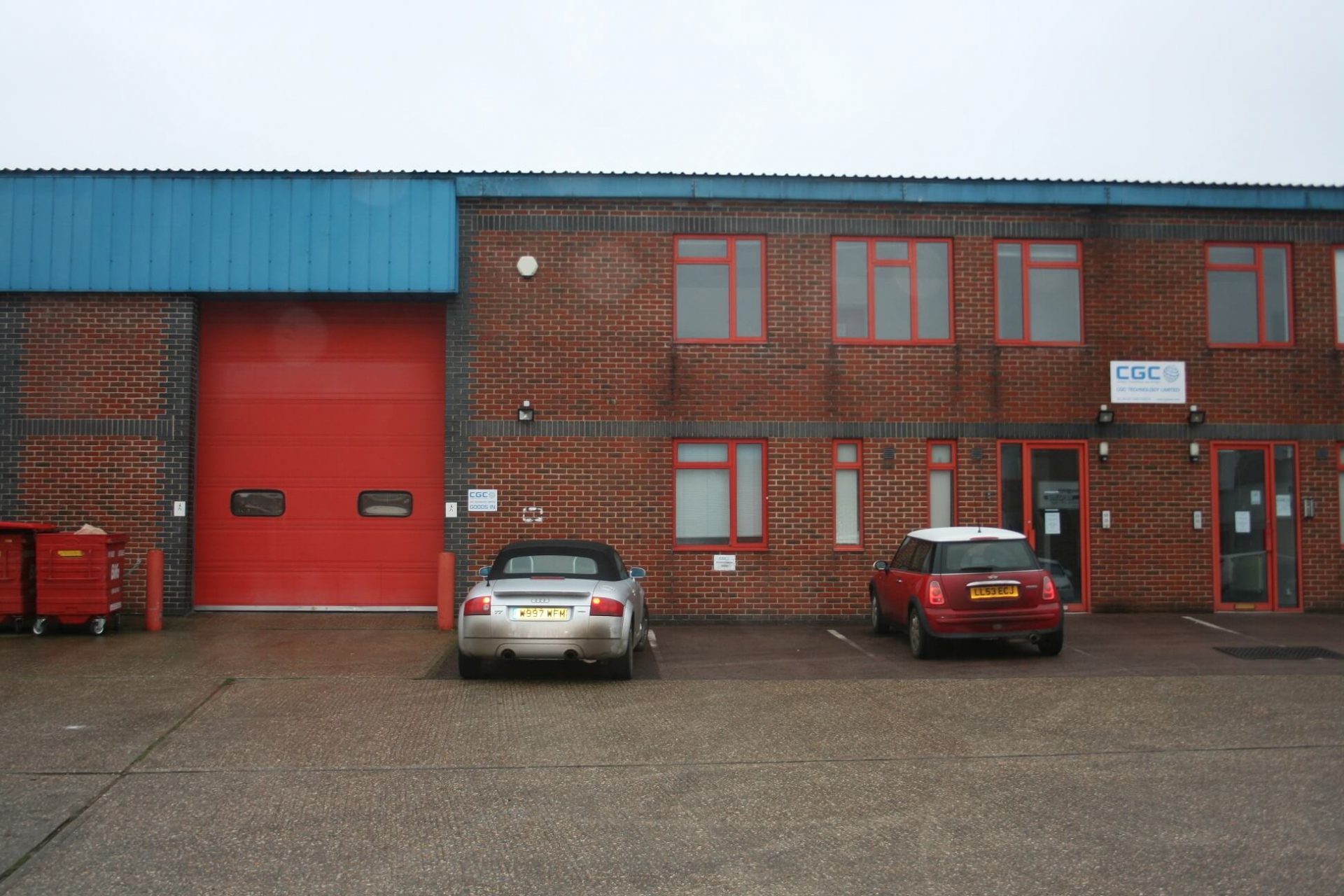 Letting of 22 Riverside Industrial Park, Farnham Curchod & Co