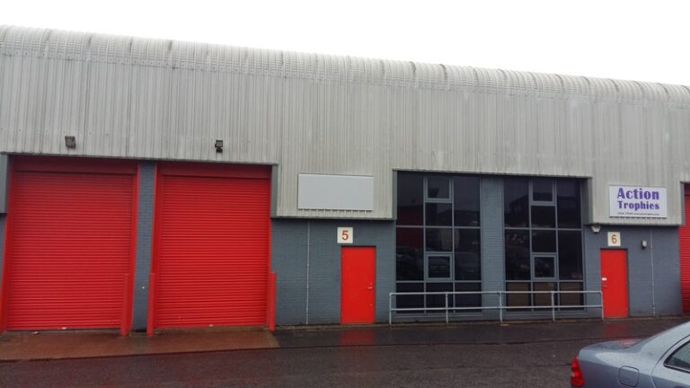 Popular Basingstoke Industrial Estate 100% Fully Let