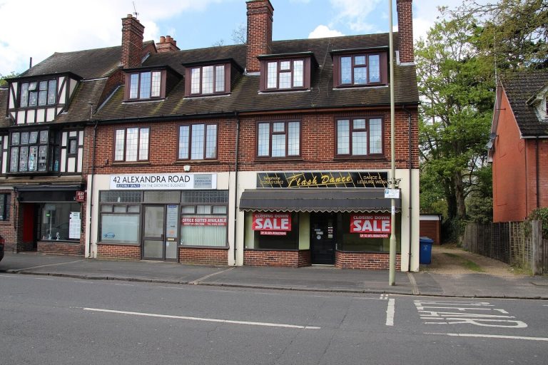 Farnborough retail property letting