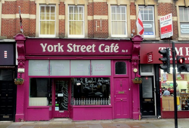 Restaurant property let in York Street, Shepperton