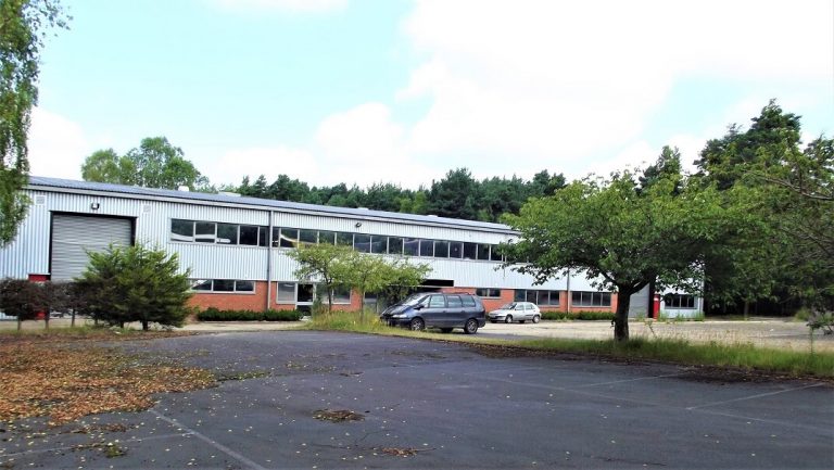 25,000 sq ft Industrial/warehouse letting – Bordon, Hampshire