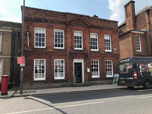 New lease of life for central Farnham Pub/Restaurant