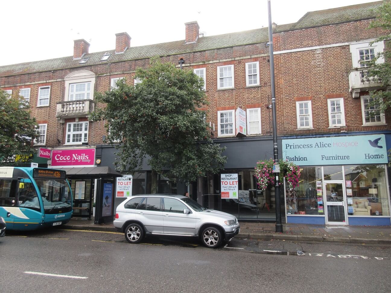 Weybridge retail boosted by letting to ‘dar Lighting’ Curchod & Co