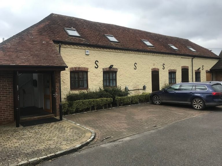 Office letting at Grange Court near Farnham, Surrey