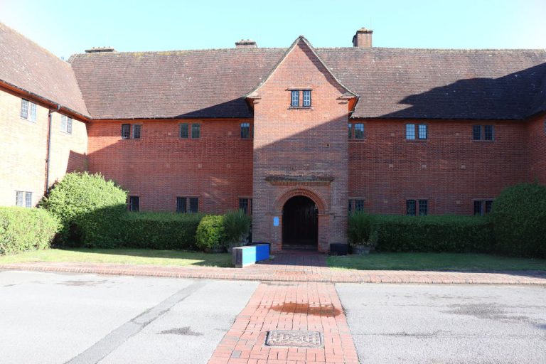 Manor House Business Centre, Basingstoke, RG24 8AG
