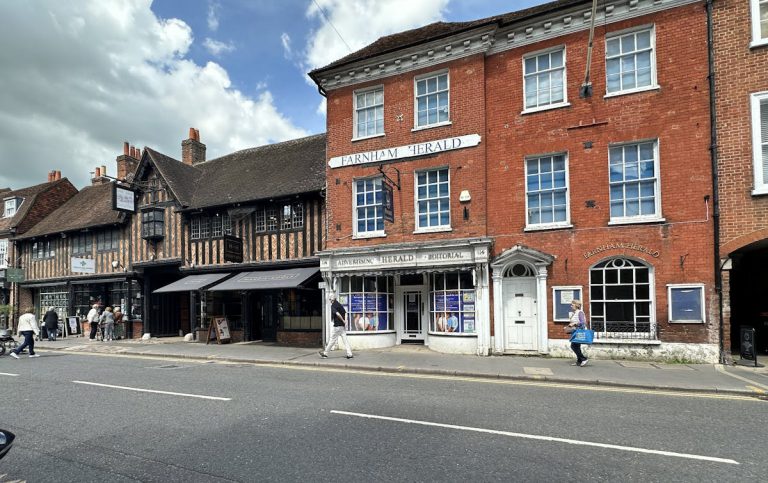 114-115 West Street, Farnham, Surrey