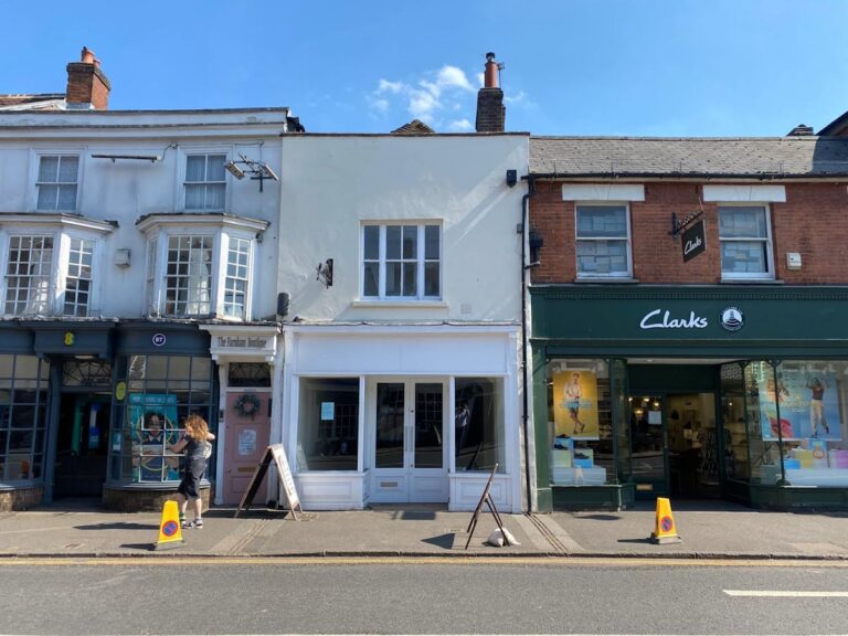 44 The Borough, Farnham