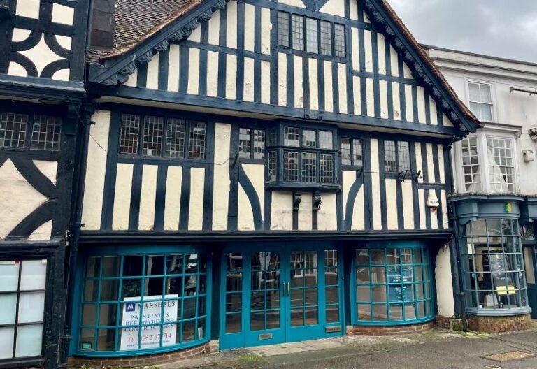 Magnet Kitchens signs ten-year lease on historic Farnham retail unit