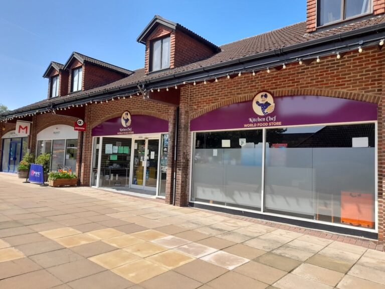 Units 21 & 22, Chineham Shopping Centre, Basingstoke, RG24 8BQ