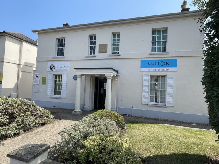 Suite 4, Old Bank Chambers, 3-5 Alexandra Road, Farnborough