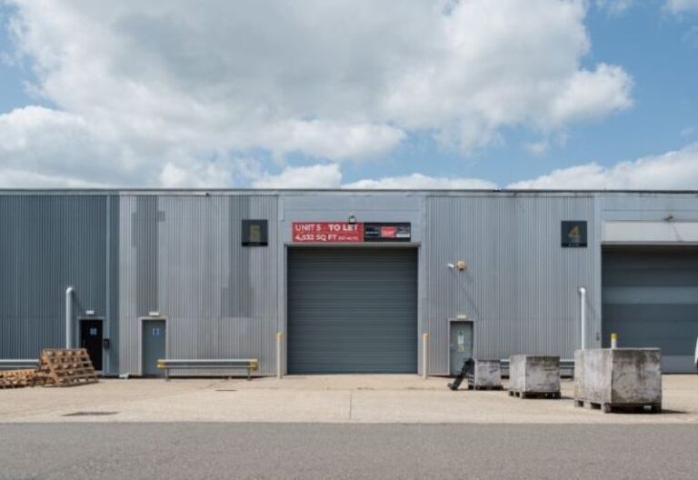 Industrial letting at Unit 10 Bilton Road, Kingsland Business Park, Basingstoke.