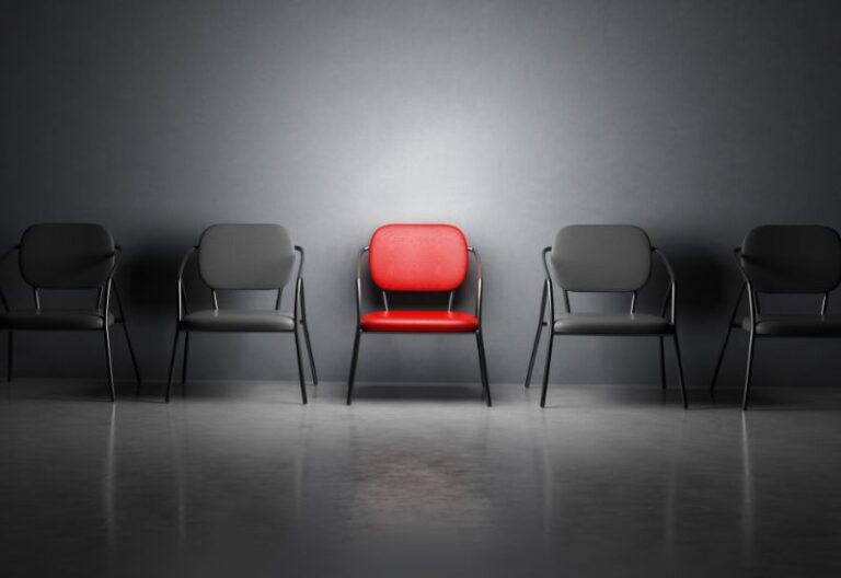 Graduate commercial agency surveyor opportunity