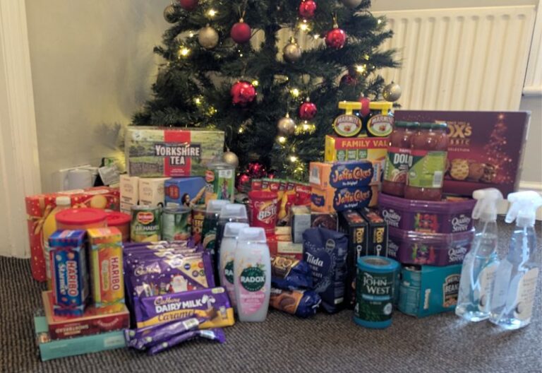Curchod & Co supports local food banks this Christmas