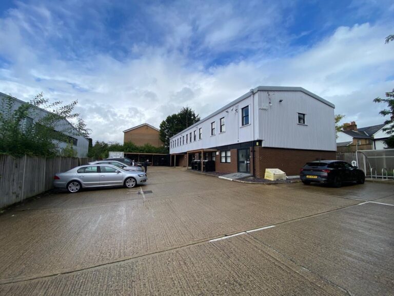 12 Guildford Road Trading Estate, Farnham