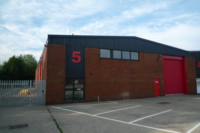 5 Brook Trading Estate, Aldershot, GU12 4XB
