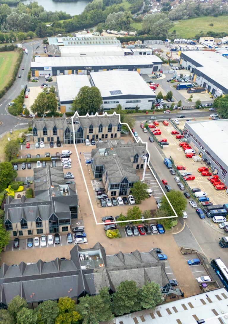 Crabtree Office Village, Egham, TW20 8RY