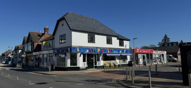 154 Station Road / 1 Corrie Road, Addlestone