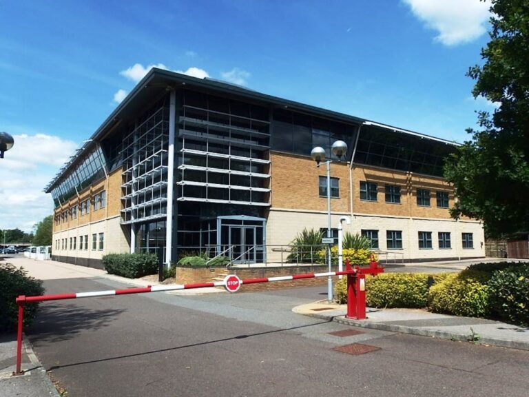 Cromwell Place, Basingstoke, RG24 8YJ
