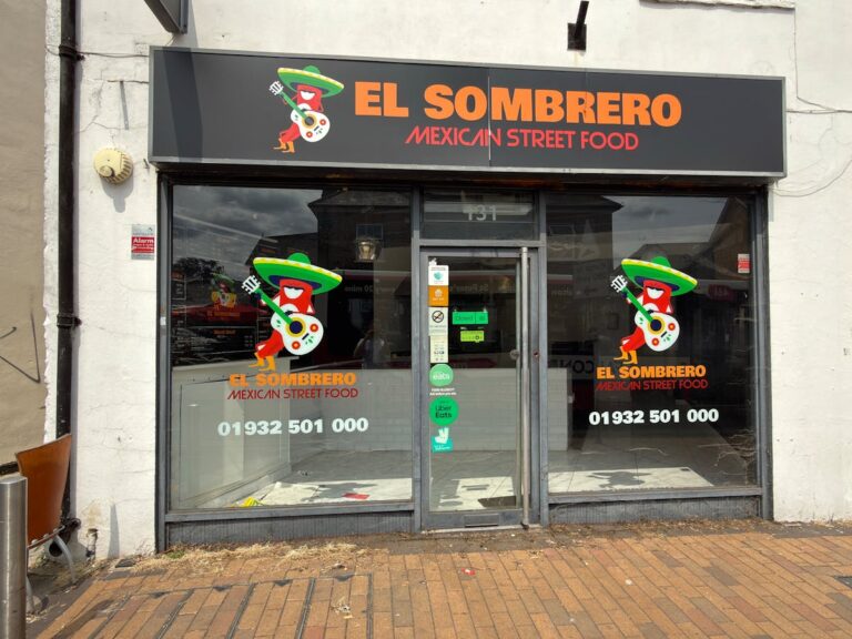 131 Station Road, Addlestone, KT15 2AT