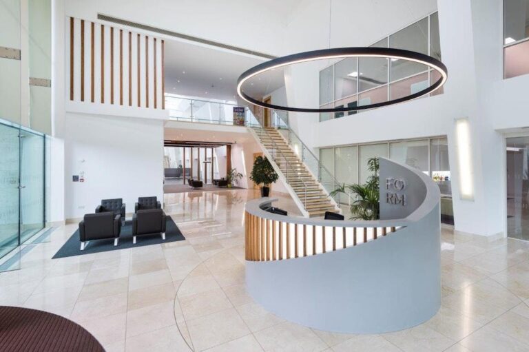 Form 1 Bartley Wood Business Park, Hook