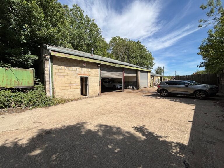 Old Station Yard, London Road, Kings Worthy, Winchester