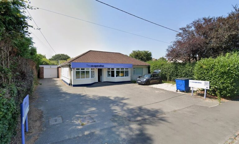 185 Long Lane, Holbury, Southampton