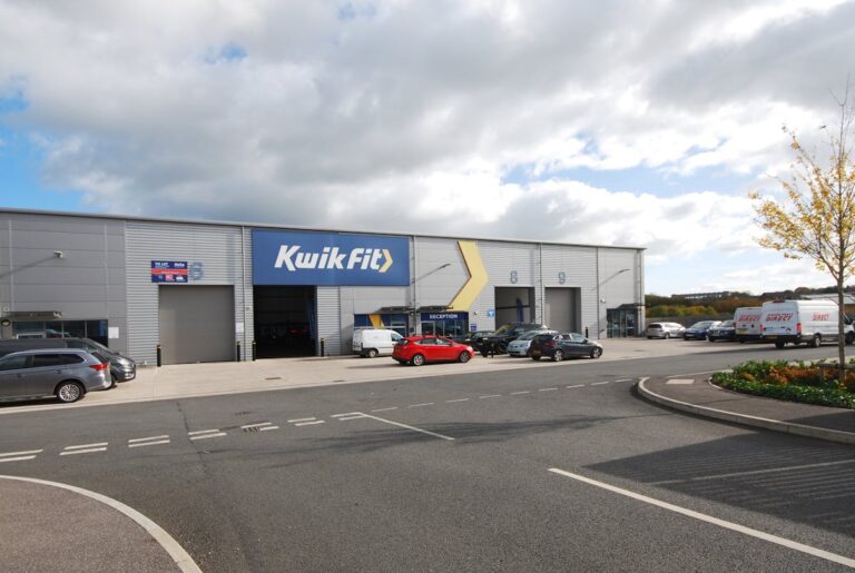 Unit 6, Helix Trade Park, Sunrise Way, Amesbury, SP4 7EY