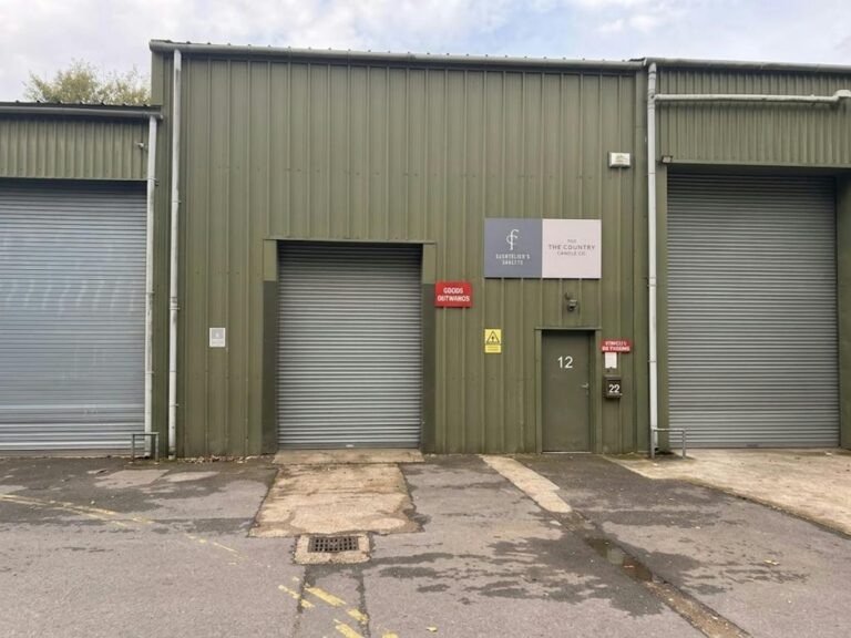 12A Farringdon Industrial Centre, The Old Station Yard, Alton