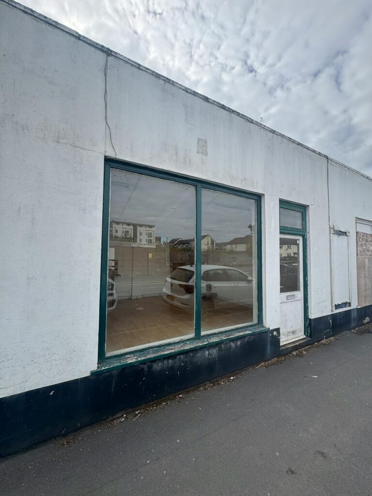 3 Manton Terrace, Addlestone, KT15 2BP
