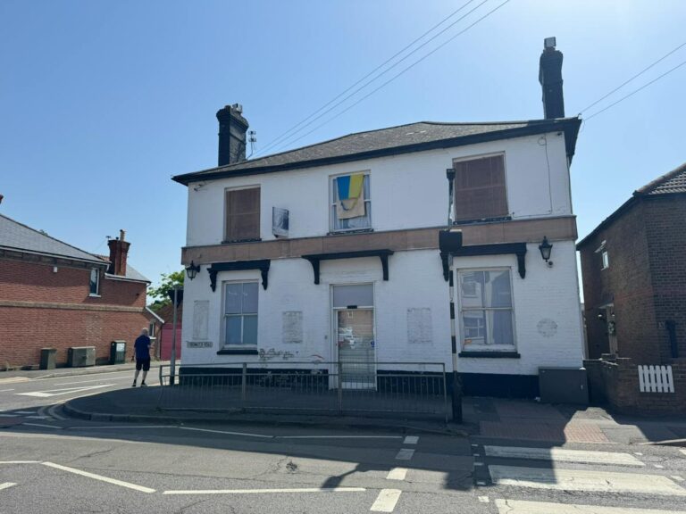 1 Fordwater Road, Chertsey